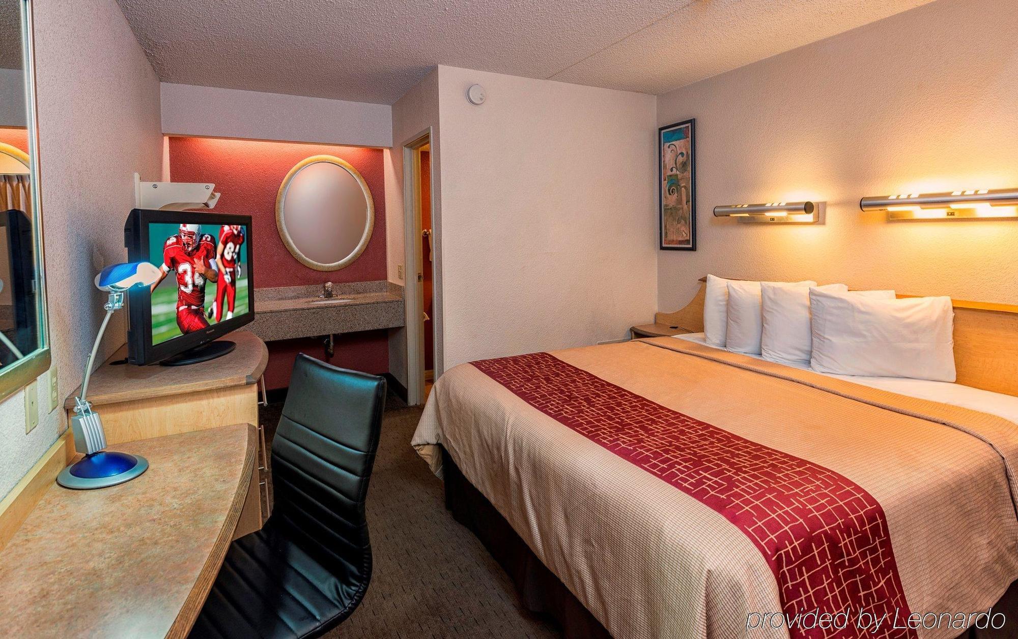 Red Roof Inn Detroit-Rochester Hills/ Auburn Hills Exterior foto
