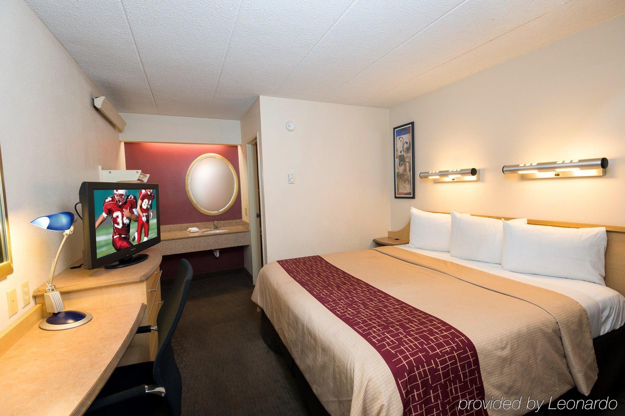 Red Roof Inn Detroit-Rochester Hills/ Auburn Hills Exterior foto