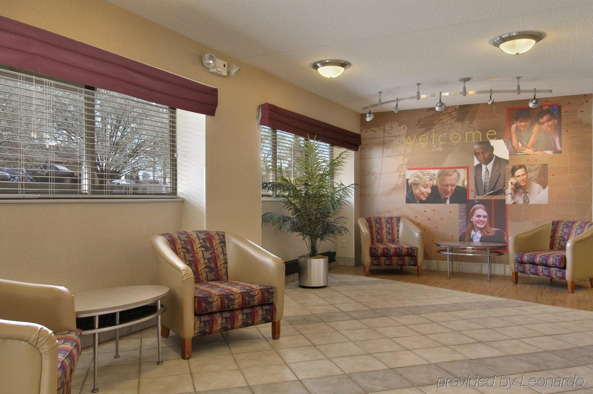 Red Roof Inn Detroit-Rochester Hills/ Auburn Hills Exterior foto